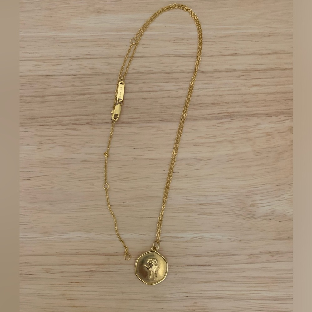 Nominal Rose Pendant